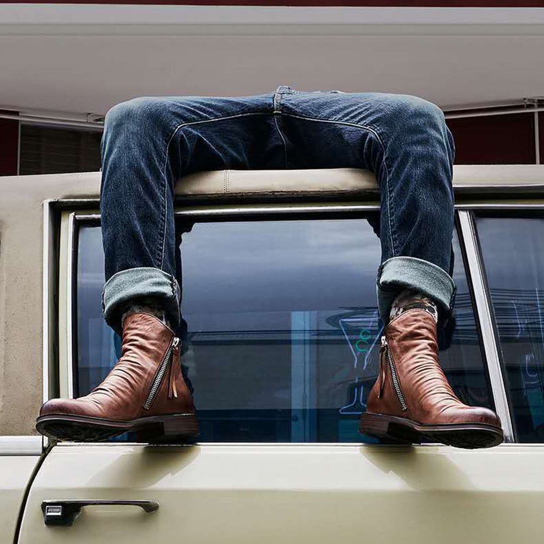 Karri - Stylish boots with zippers