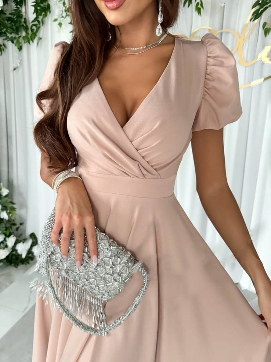 Annika | Elegant Bridesmaid Dress with V-Neckline