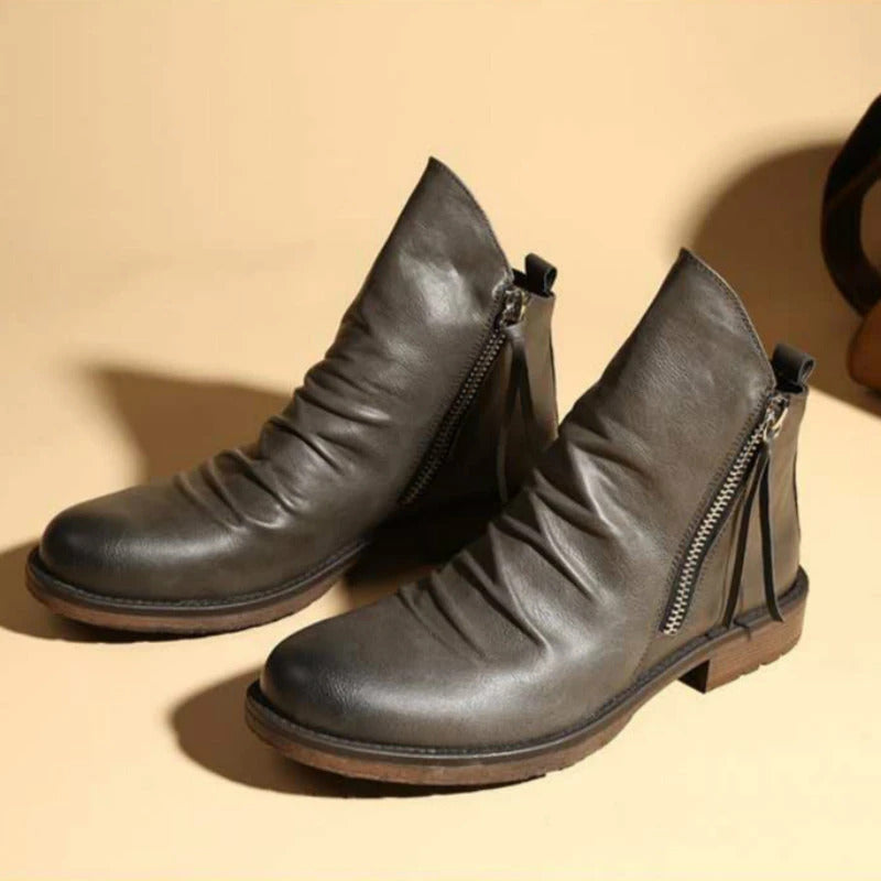 Karri - Stylish boots with zippers