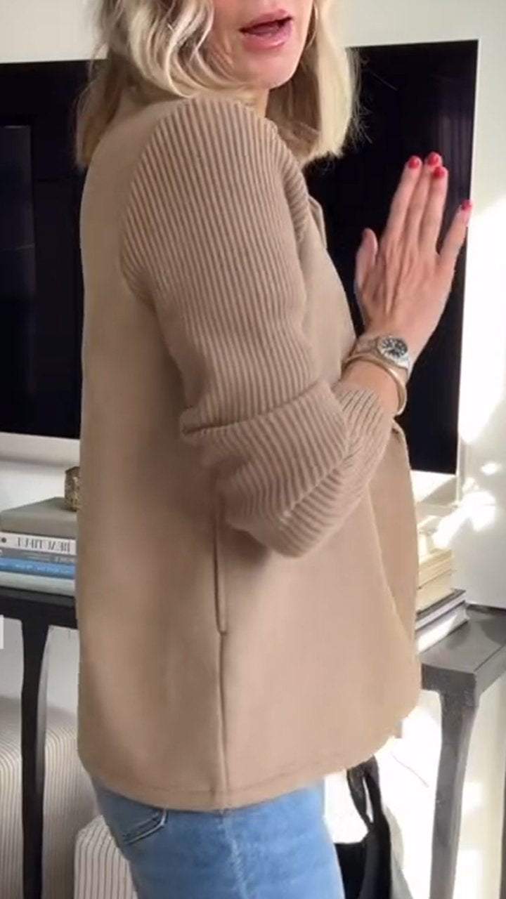 Amora | Chic Knit-Sleeve Blazer